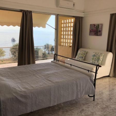 Sea View Apartment With Swimning Pool Mesongí المظهر الخارجي الصورة