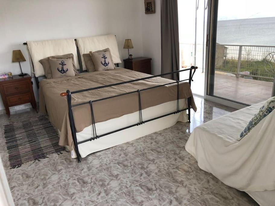 Sea View Apartment With Swimning Pool Mesongí المظهر الخارجي الصورة