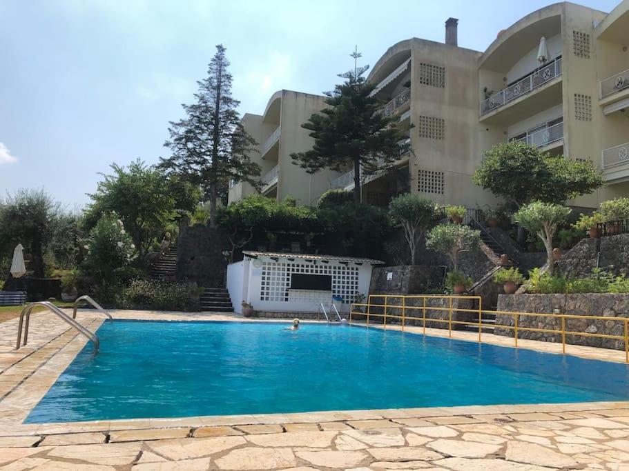 Sea View Apartment With Swimning Pool Mesongí المظهر الخارجي الصورة